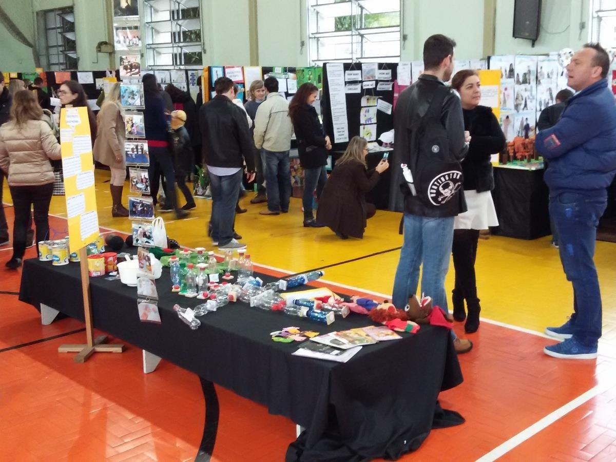 Feira de Projetos na Unidade Pindorama