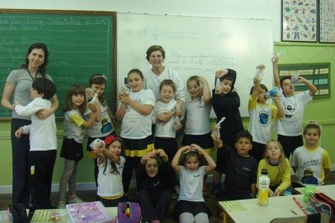 Familiares participam das aulas elaborando receitas com os alunos