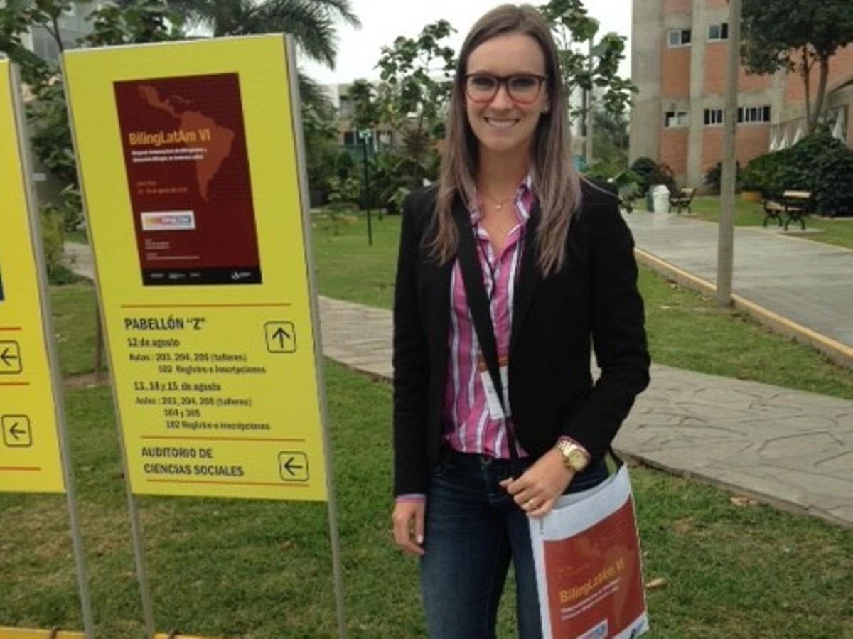 Coordenadora de Línguas Estrangeiras participa de simpósio internacional sobre Educação Bilíngue