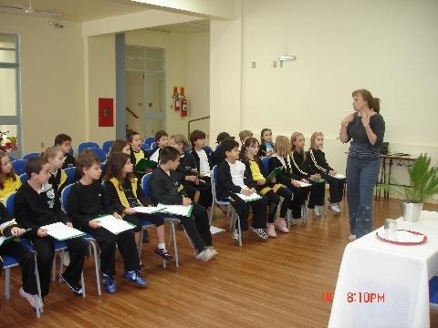 Alunos da 2ª série B da Unidade Pindorama participam da I Jornada de Estudos