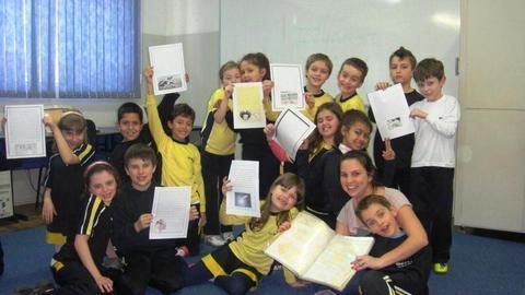 Língua Inglesa na prática através da produção de cartas