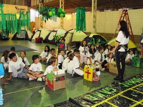 Noite de aventuras e acampamento na Unidade Oswaldo Cruz