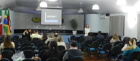 Palestra sobre Psicologia Organizacional é promovida na Faculdade IENH