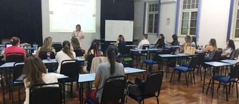 Pós-graduação em Educação Bilíngue e Cognição inicia na Faculdade IENH