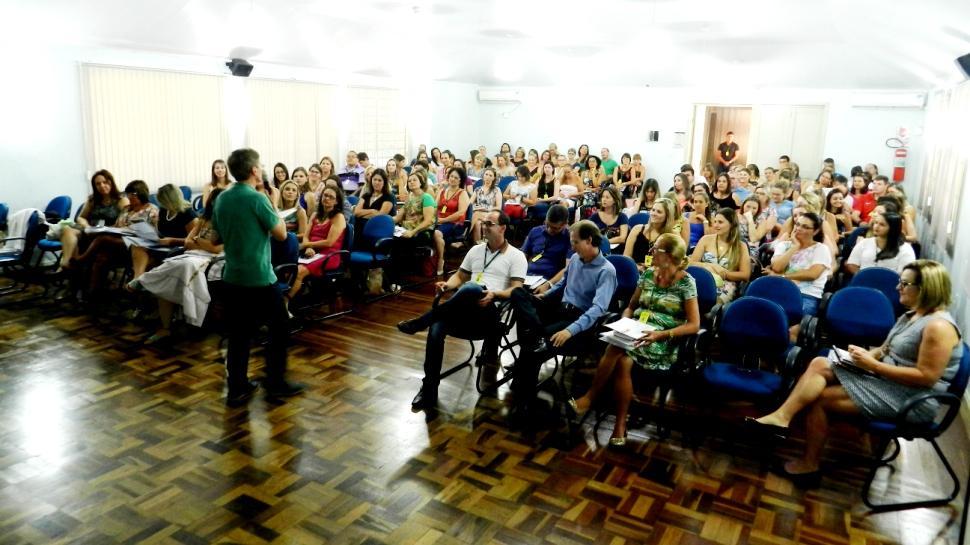 Seminário Pedagógico da Educação Básica inicia na IENH