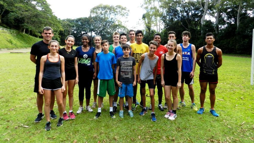 Treinamento de base para Equipe de Atletismo da IENH