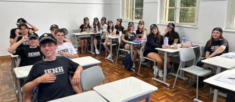 Volta às aulas é marcada por interação e diversas atividades na IENH  Volta às aulas é marcada por interação e diversas atividades na IENH
